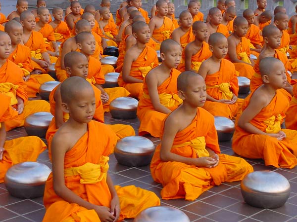 Khao-Phansa1