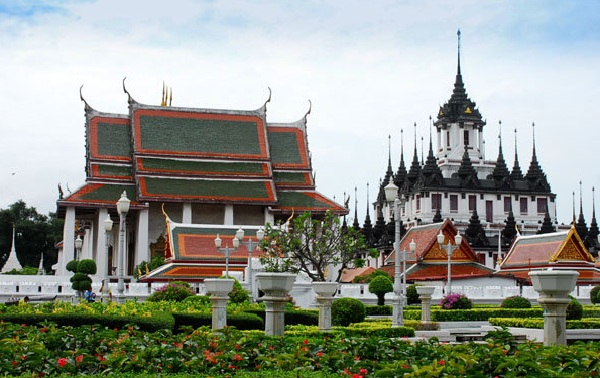 Wat Ratchanaddaram 1