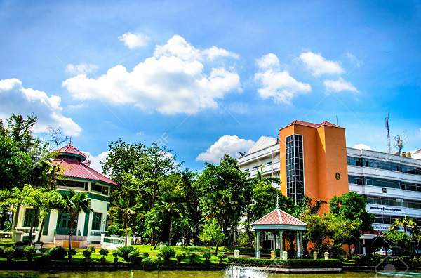 quan Dusit 6