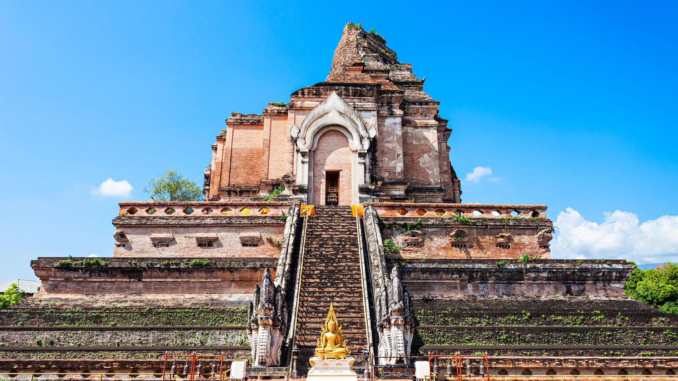 wat chedi luang 4