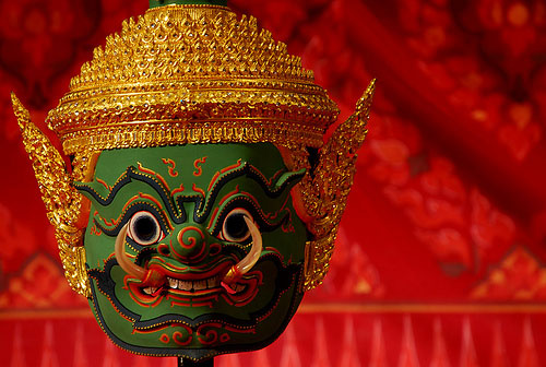 khon-mask