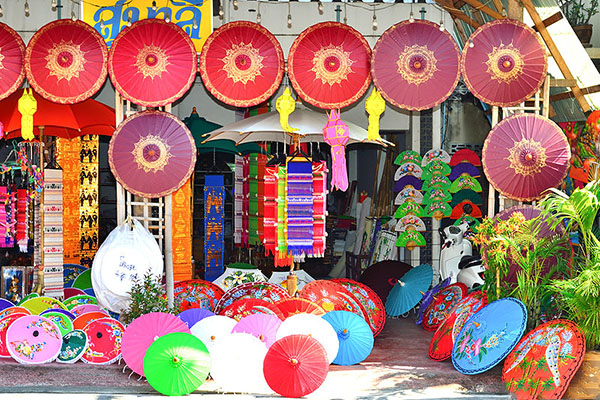 mua qua luu niem o Chiangmai 6